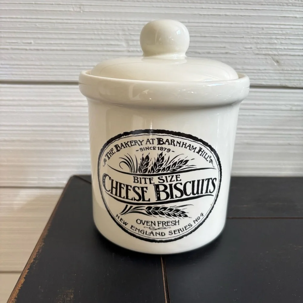 Bakery At Barnham Hills Cheese Biscuits Jar‎ Vintage Cookie Ceramic Creamy Beige